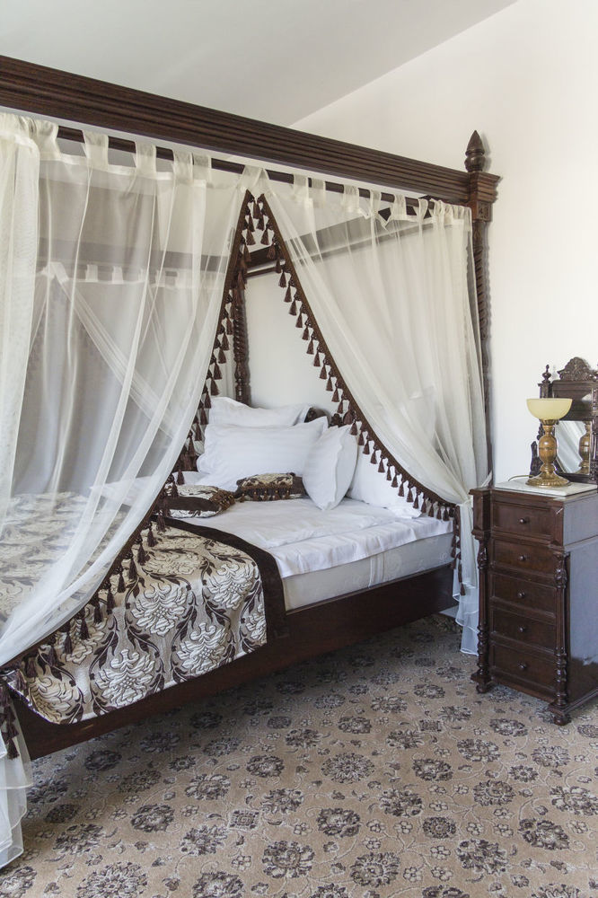 Hotel Pik Elegance Ploieşti Exteriér fotografie