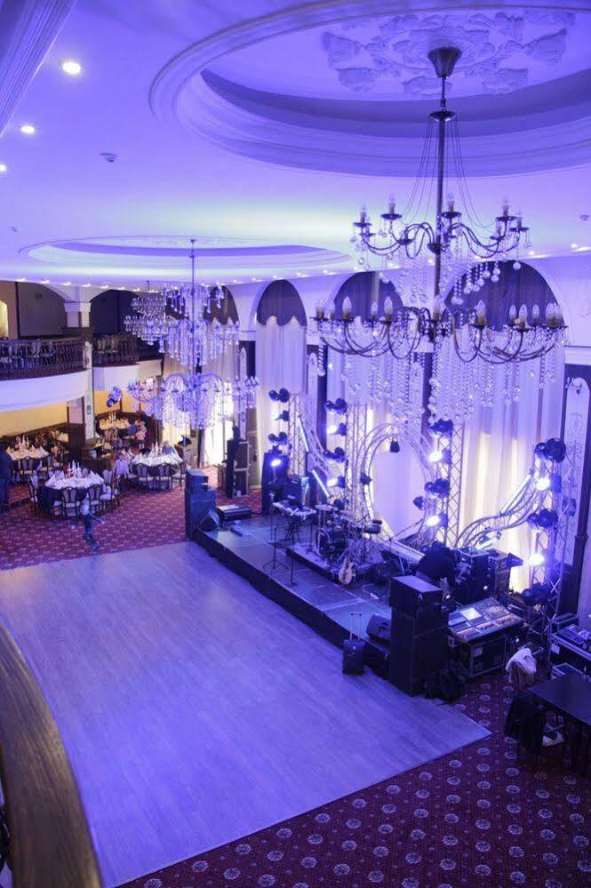 Hotel Pik Elegance Ploieşti Exteriér fotografie